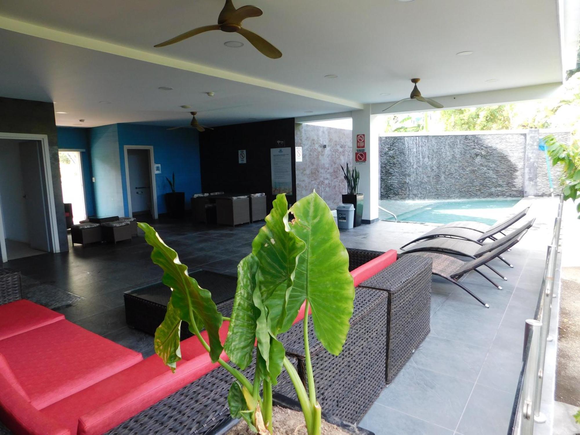 Sunset 205, Sleeps Six, Next Door To The Pool, 100M To The Beach! Jacó Esterno foto
